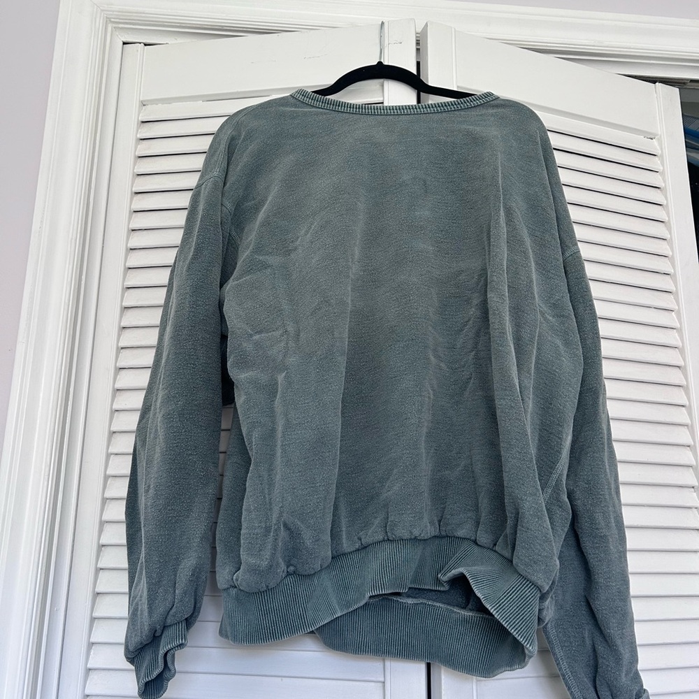 Women's Vintage Cozy Crewneck Sweater - Dusty Blue